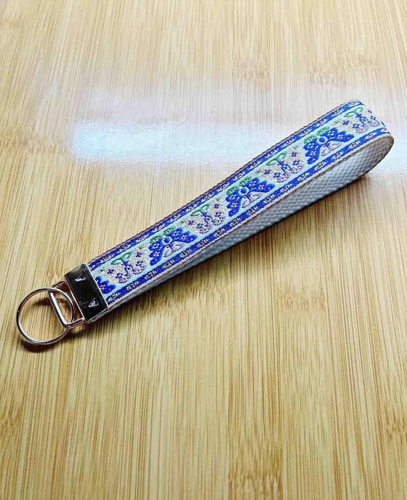 BattleTim Floral Embroidered Fabric Keychain Wristlet Key Fob Keychain Car Key Chain Holder Handmade Wristband for Women - Image 4